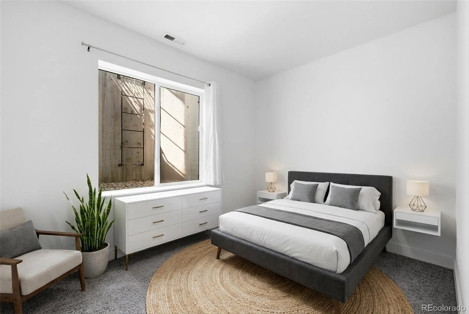 6638 Zuni Street Denver CO 80221 MLS #REC5002657 07042026043310 1600 32