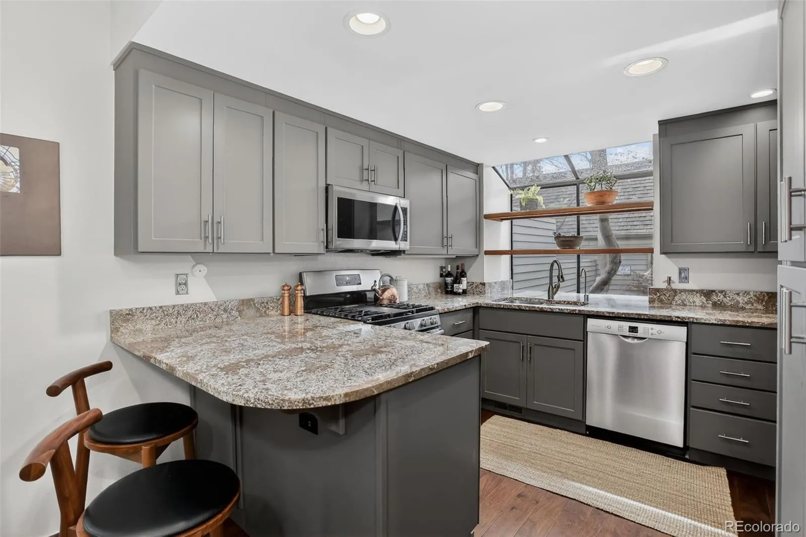 04152026231035 1600 14