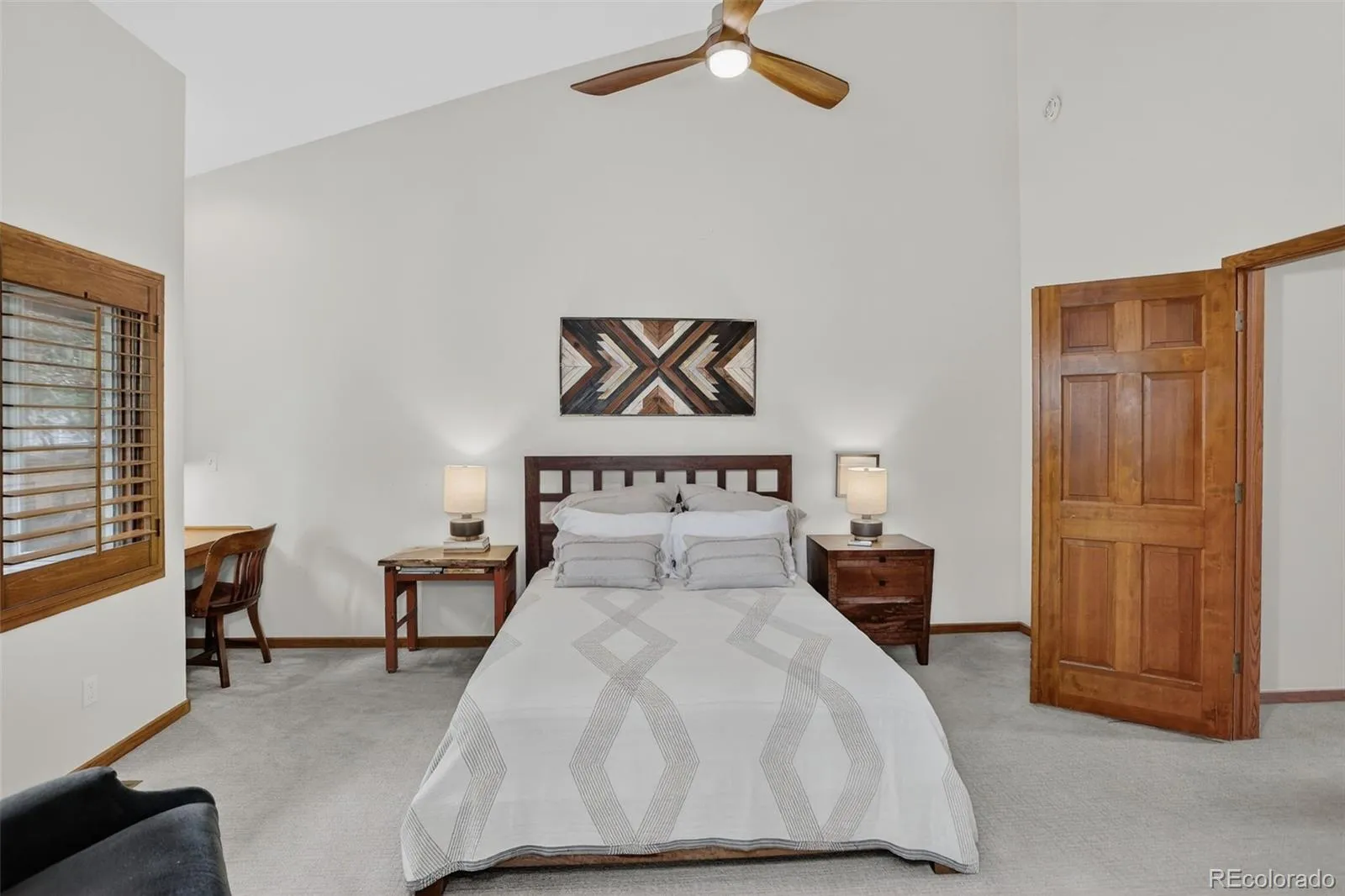 04152026231035 1600 24