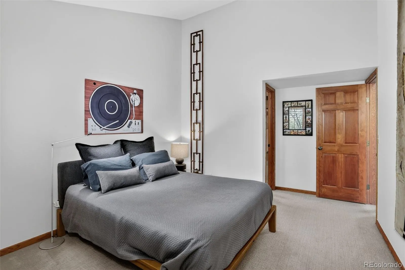 04152026231035 1600 31