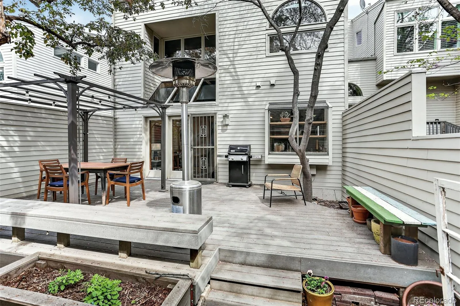 04152026231035 1600 37