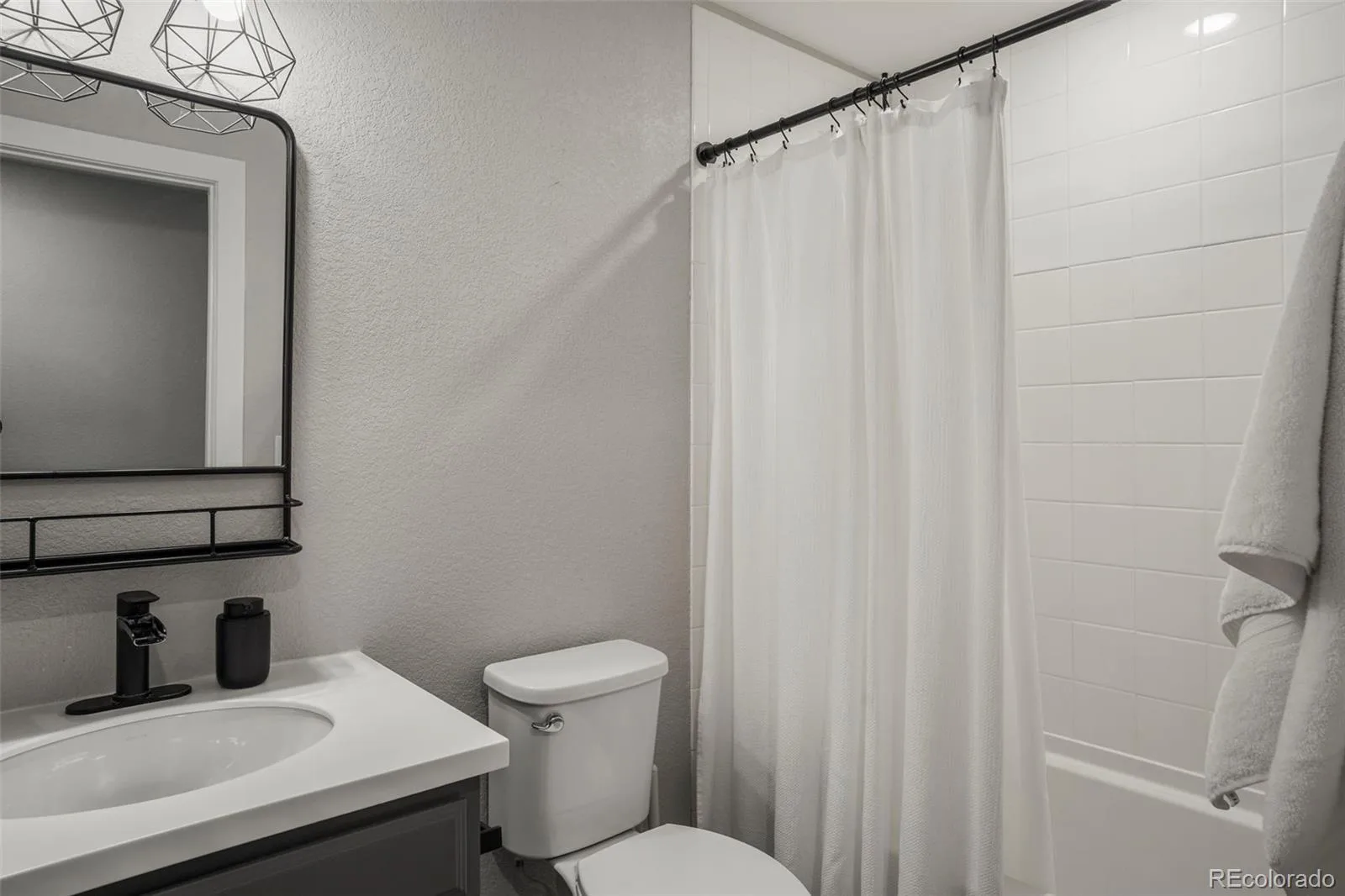 4145 Forever Circle Castle Rock CO 80109 | MLS #REC5003619 08272026163335 1600 32