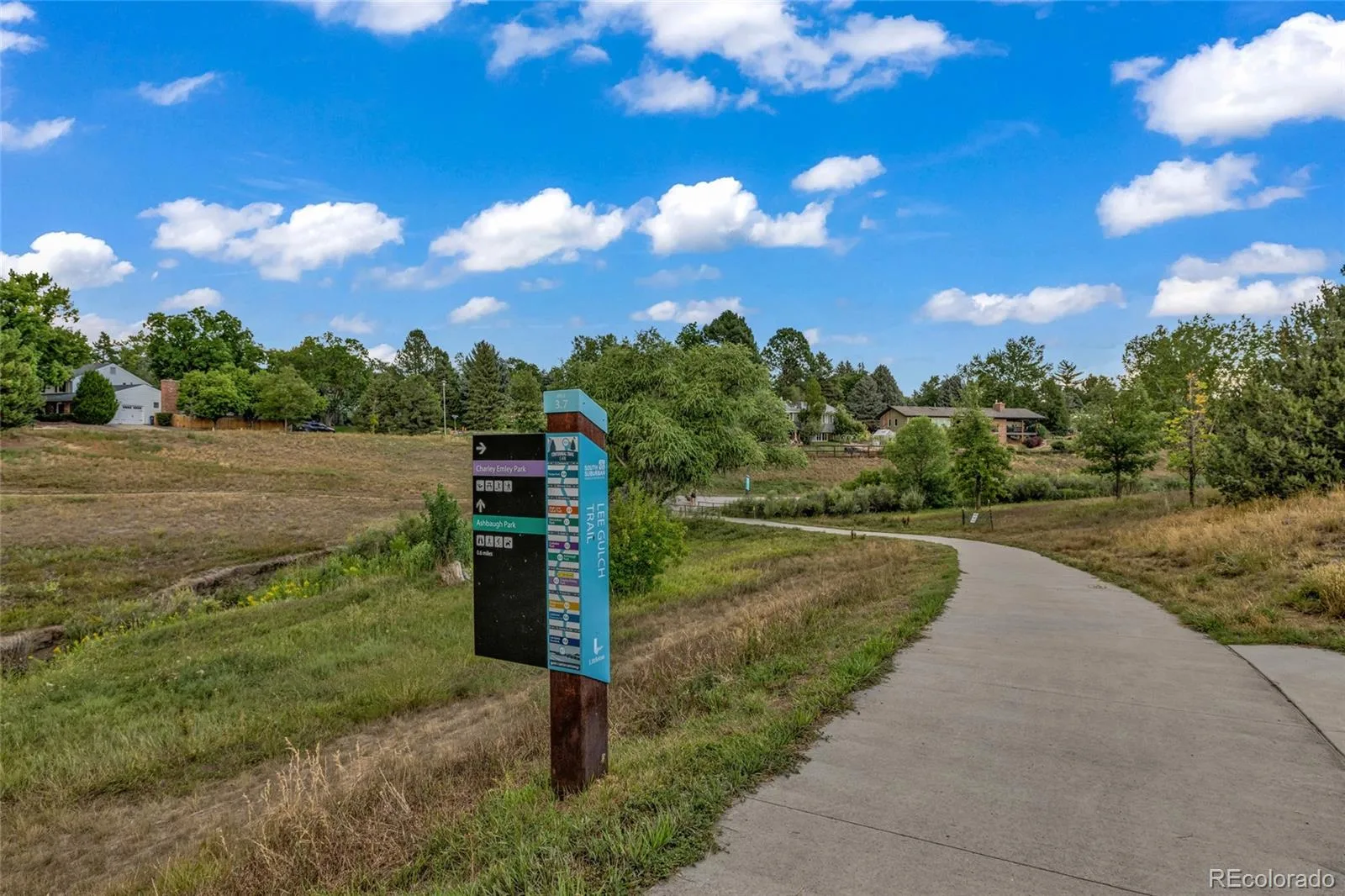2005 W Davies Avenue Littleton CO 80120 | MLS #REC5004906 08212026031034 1600 41