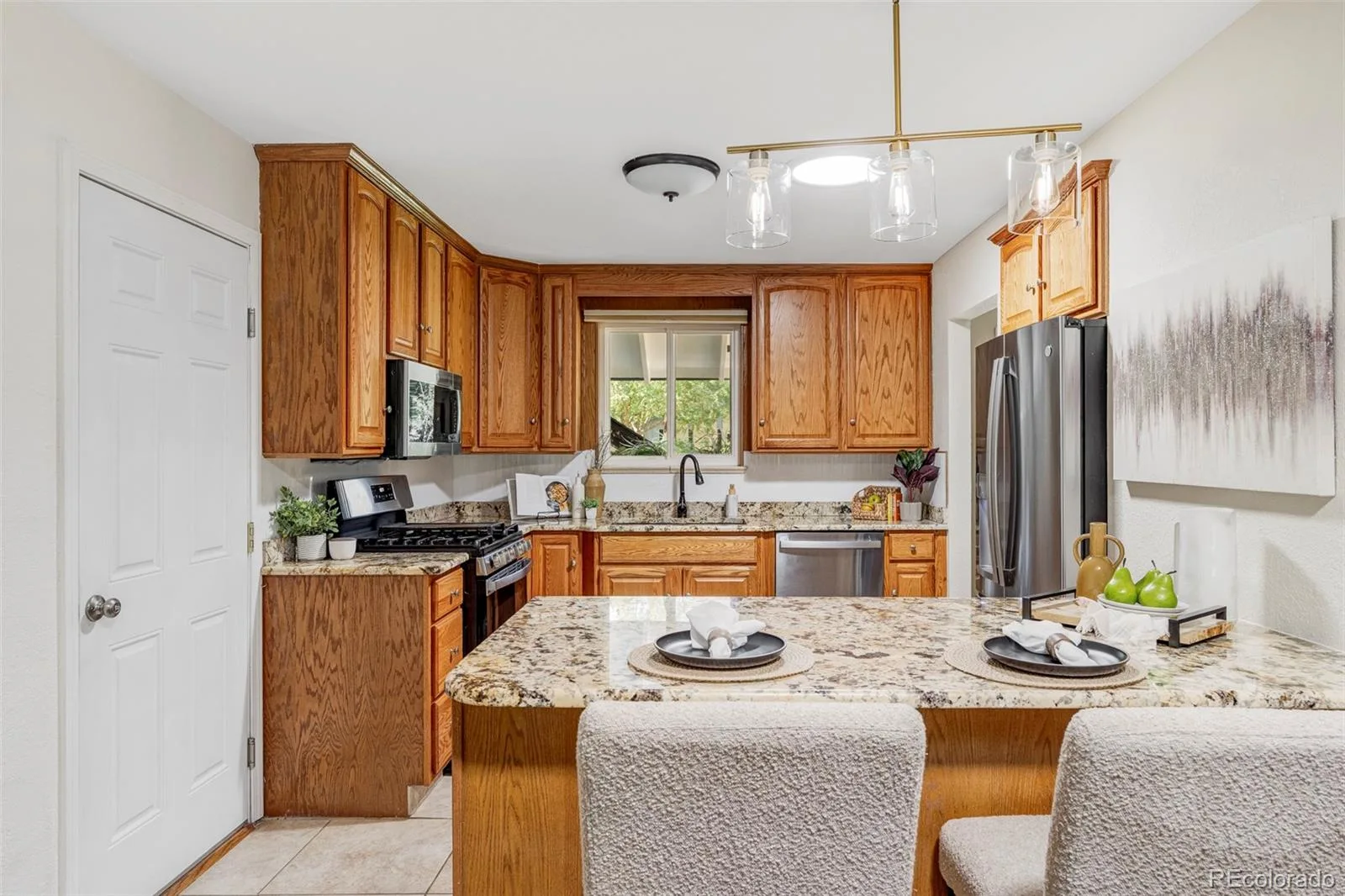 2005 W Davies Avenue Littleton CO 80120 | MLS #REC5004906 08212026031034 1600 6