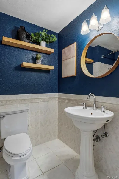 2005 W Davies Avenue Littleton CO 80120 | MLS #REC5004906 08212026031034 800 21