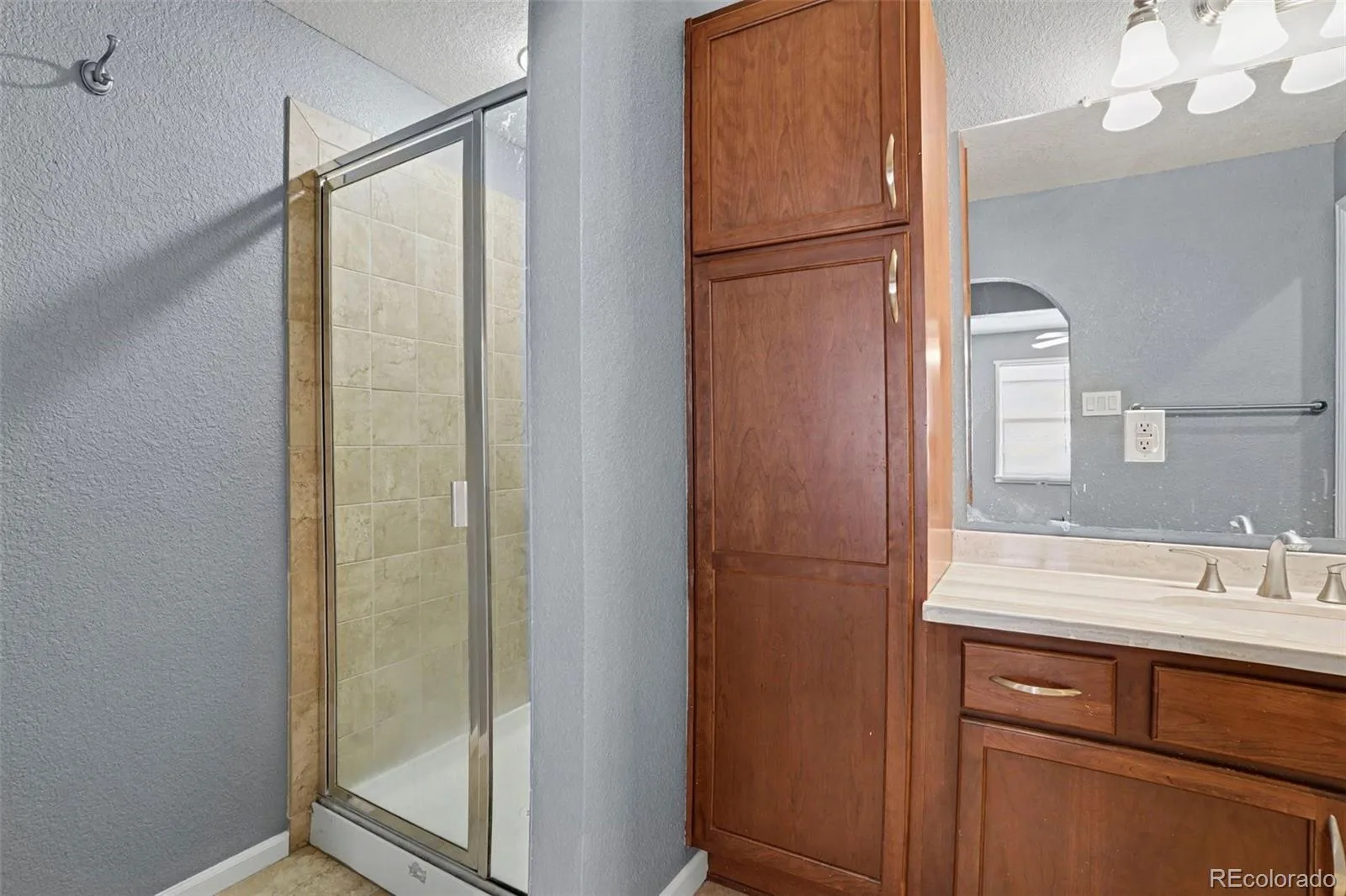 1865 W Dixie Place Denver CO 80221 | MLS #REC5006246 08292026175338 1600 13