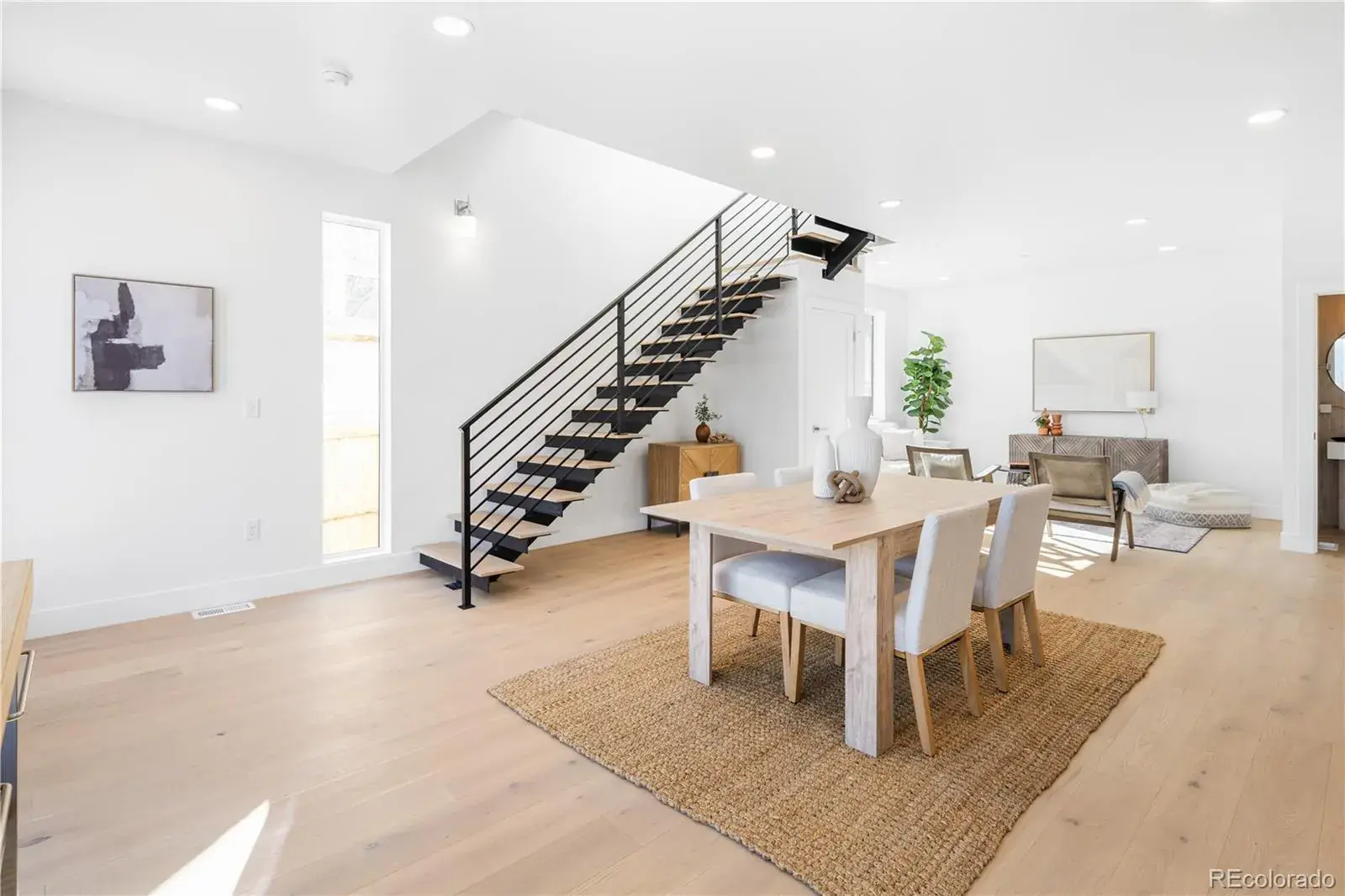 03032026221044 1600 13