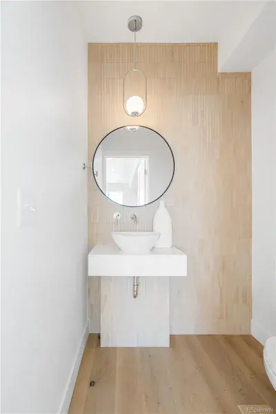 03032026221044 800 12