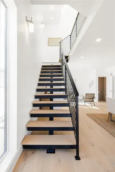 03032026221044 800 14