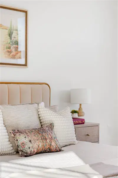 03032026221044 800 45