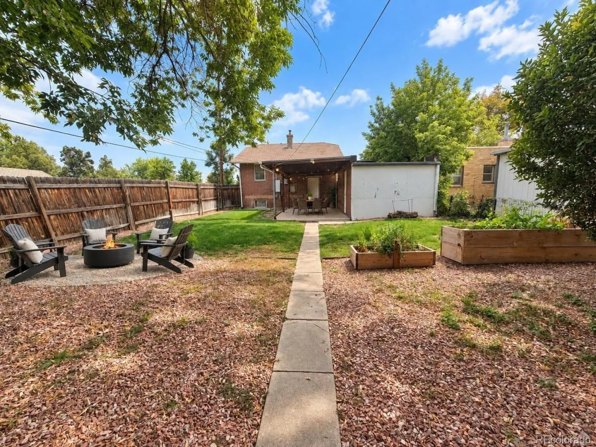 10032026185211 1200 10