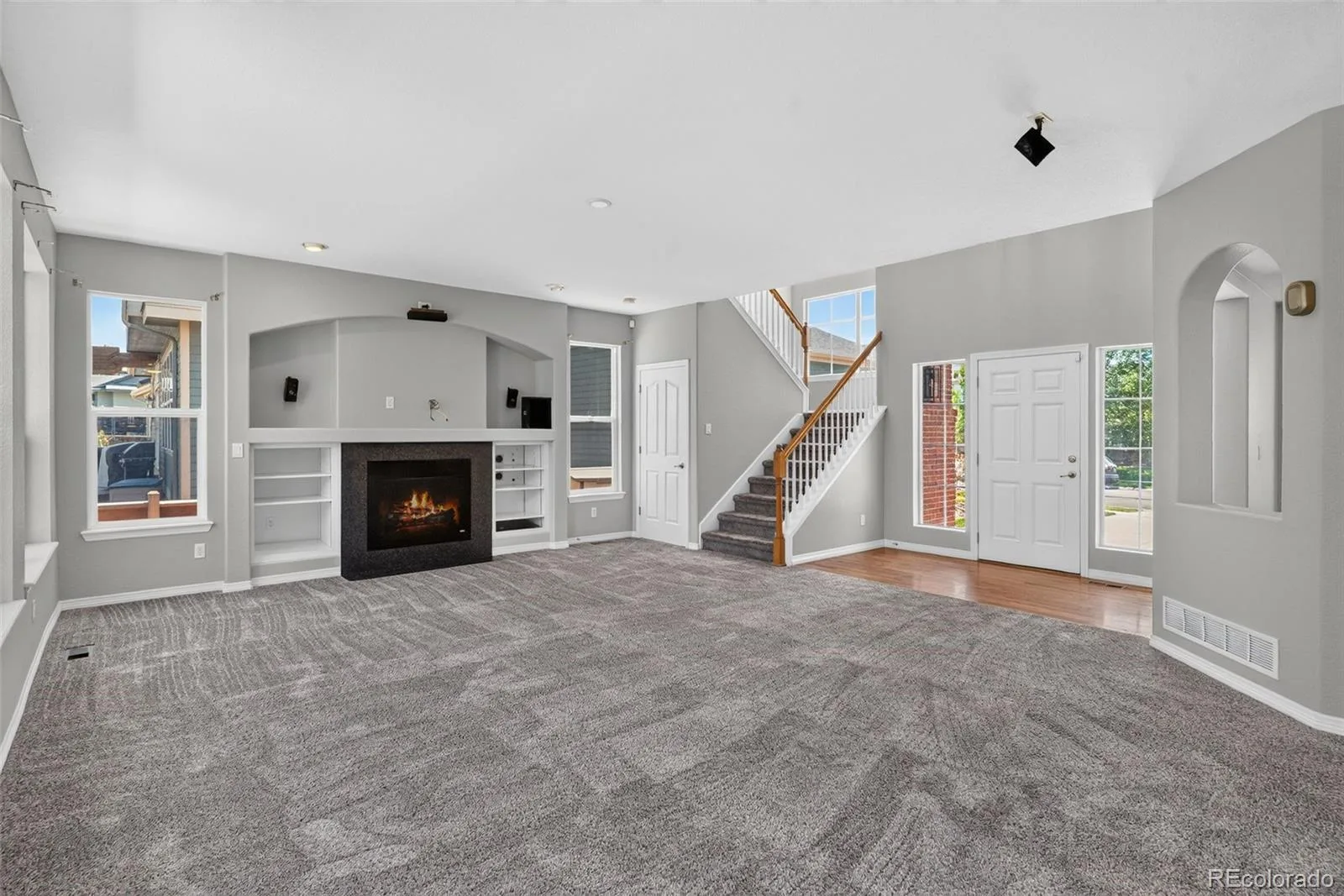 17463 E 98th Way Commerce City CO 80022 | MLS #REC5007359 08062026140839 1600 5