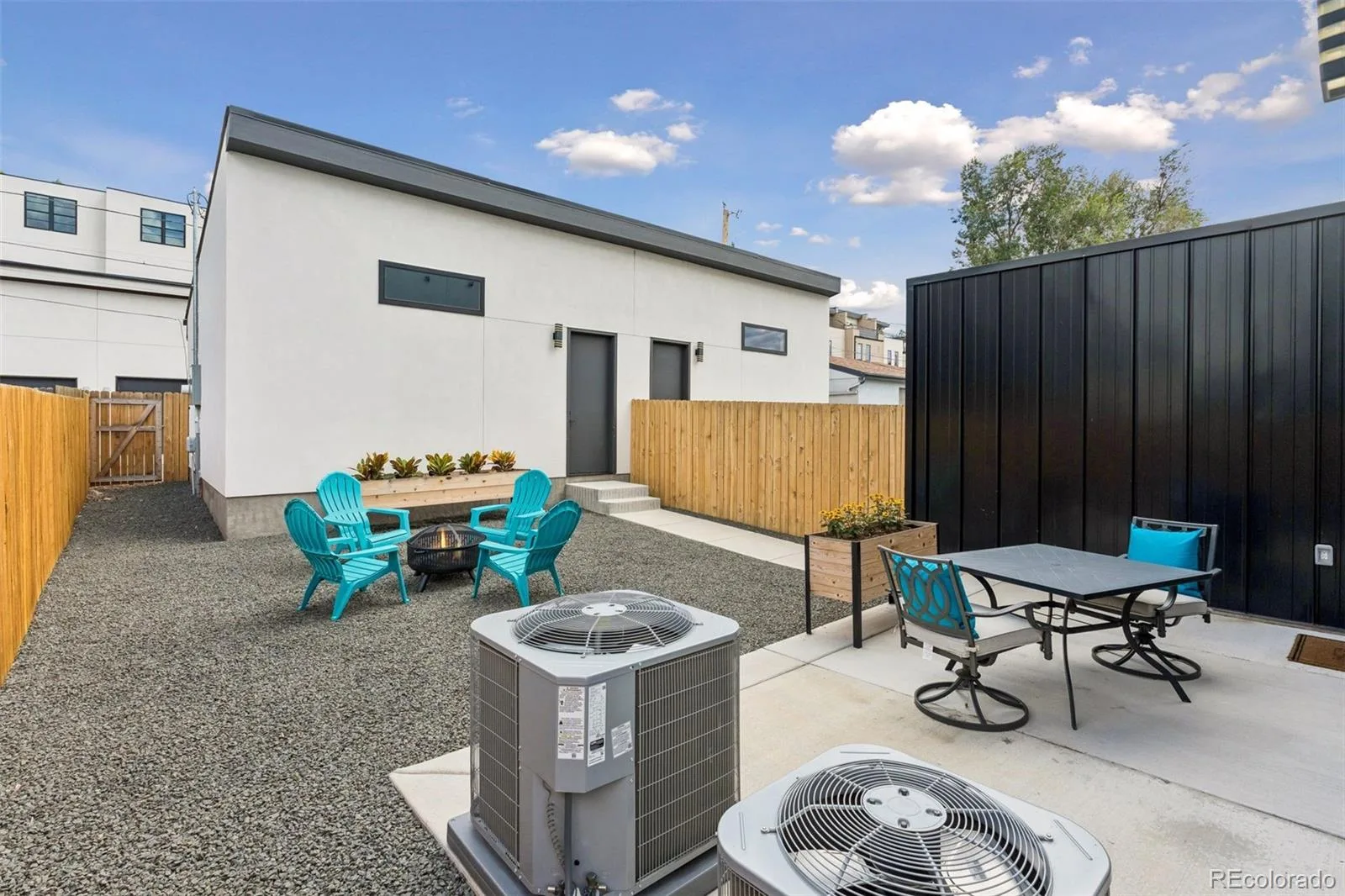 2526 S Lincoln Street Denver CO 80210 | MLS #REC5007975 09242026195500 1600 44