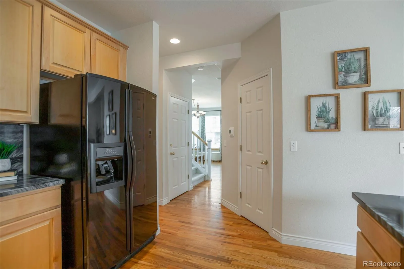 04062026002231 1600 17