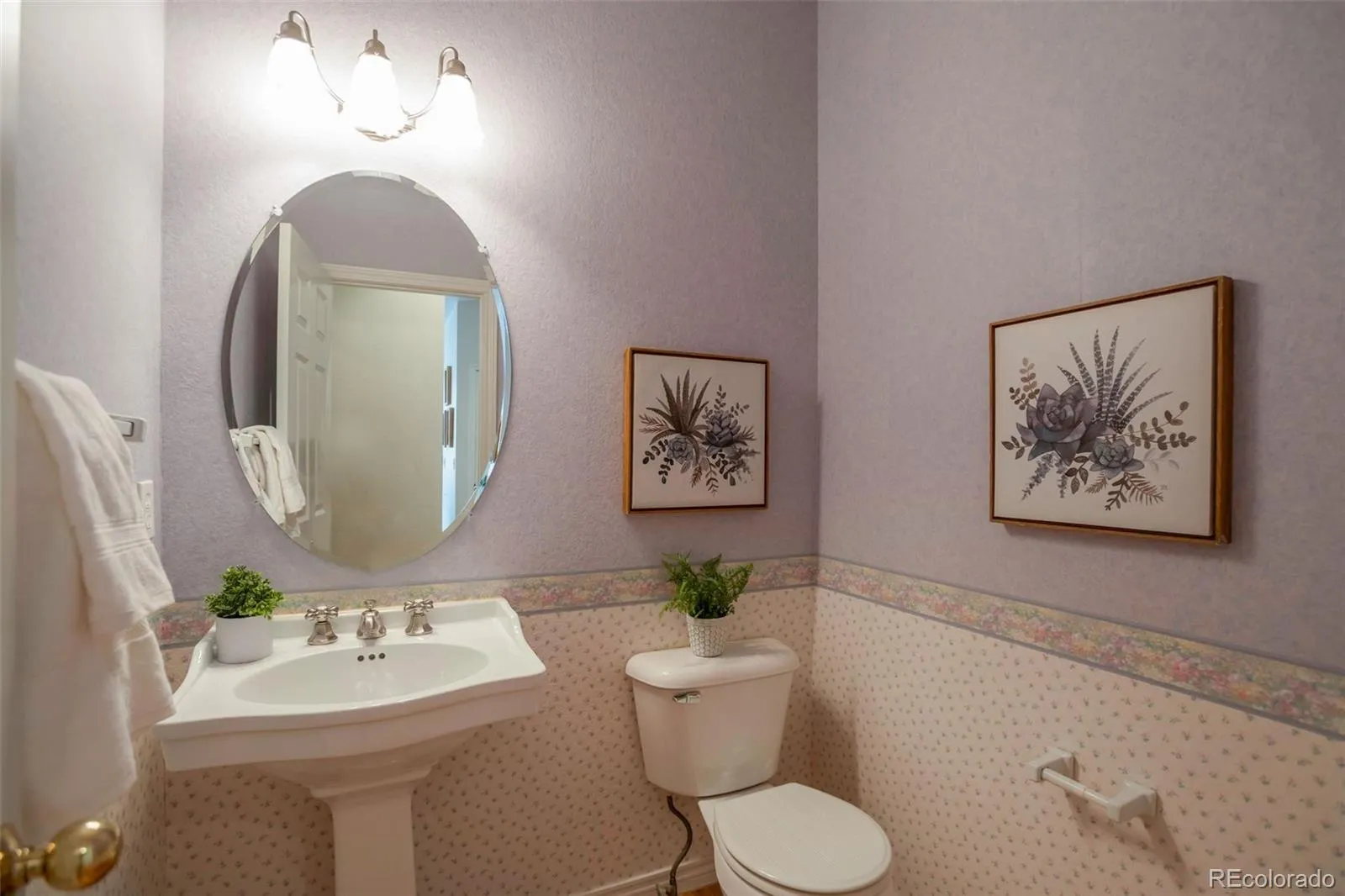 04062026002231 1600 18