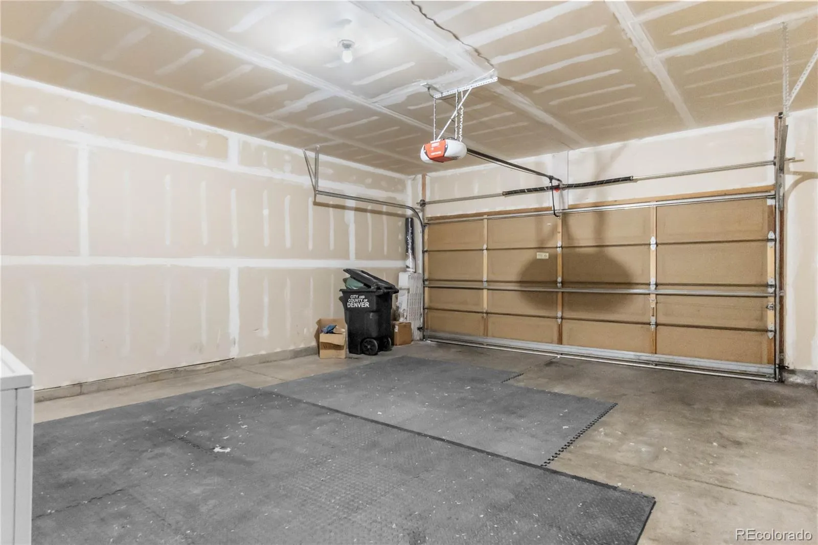 4901 S Ammons Street #9B Littleton CO 80123 MLS #REC5009326 05182026230716 1600 20