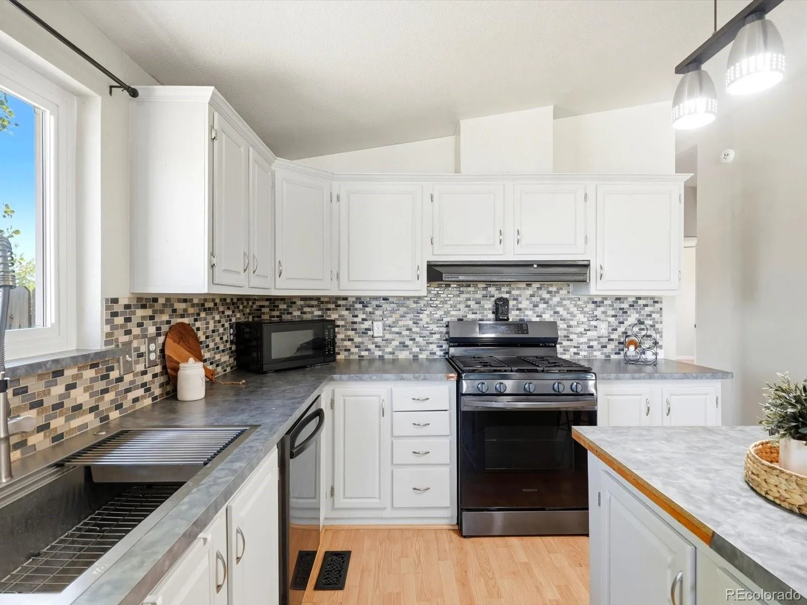647 Stampede Drive Brighton CO 80603 | MLS #REC5010020 08192026170546 1600 11