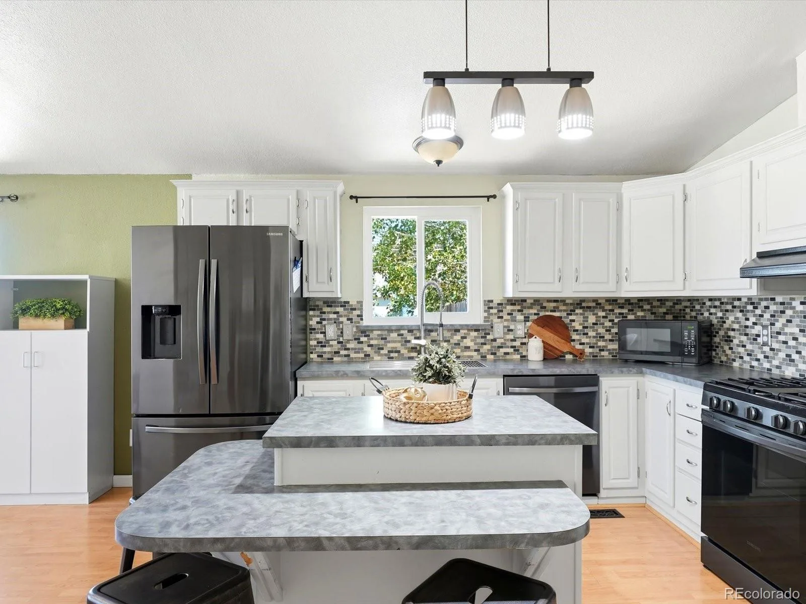 647 Stampede Drive Brighton CO 80603 | MLS #REC5010020 08192026170546 1600 14