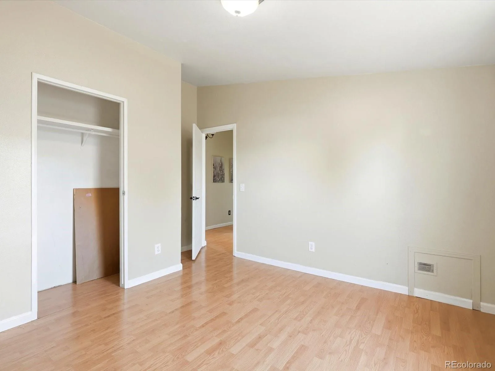 647 Stampede Drive Brighton CO 80603 | MLS #REC5010020 08192026170546 1600 35