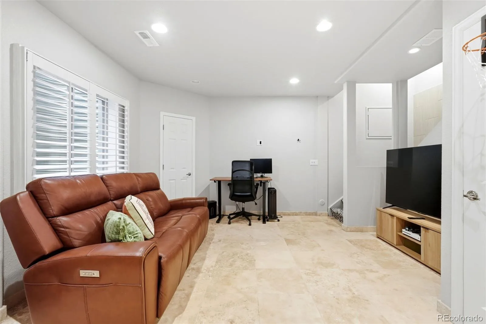 364 Willowick Circle Littleton CO 80129 | MLS #REC5013967 08072026161859 1600 33