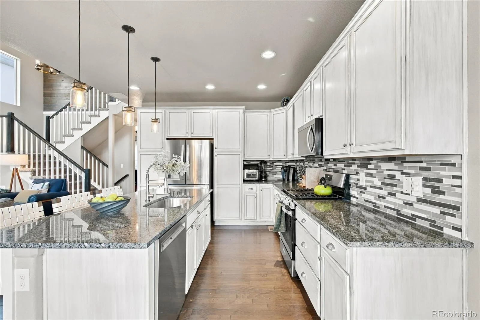 2259 S Orchard Street Lakewood CO 80228 | MLS #REC5015153 09242026070250 1600 5