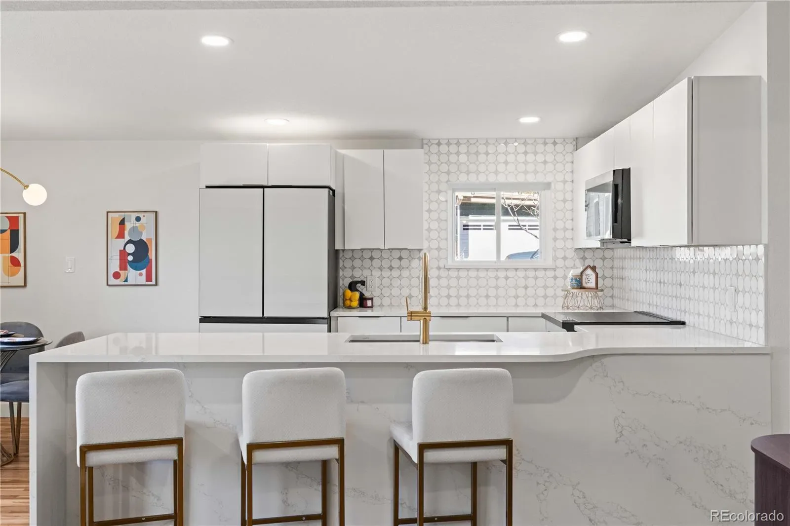 03272026032036 1600 1