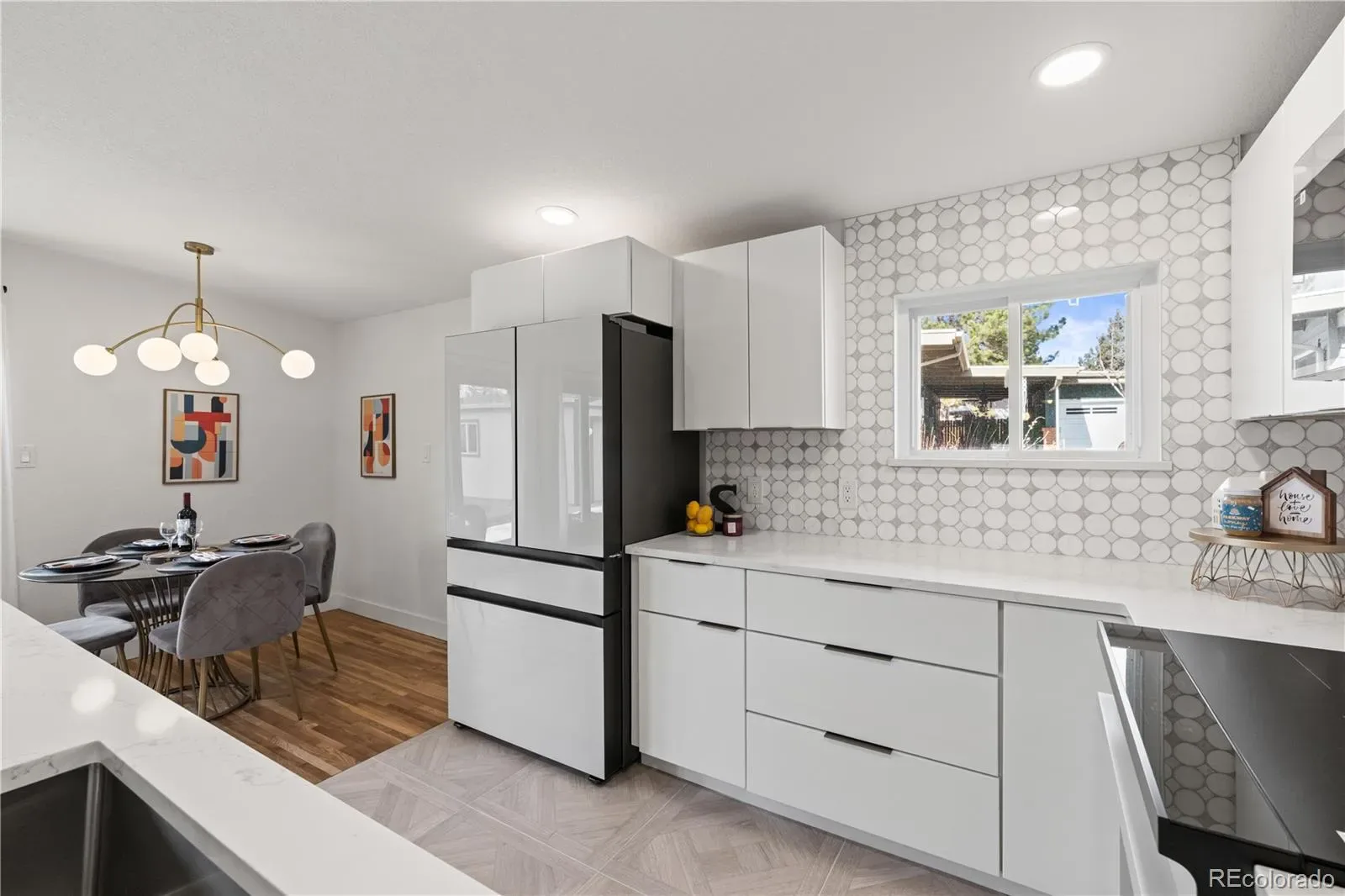 03272026032036 1600 11