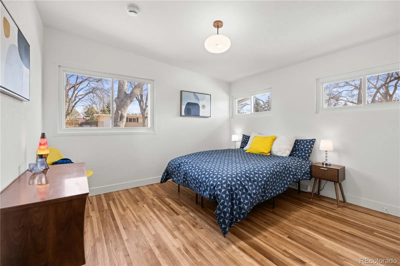 03272026032036 1600 21