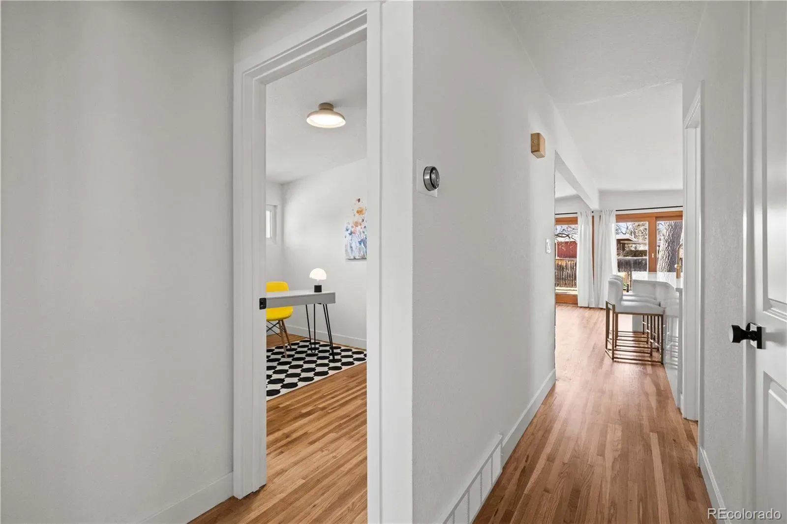 03272026032036 1600 22