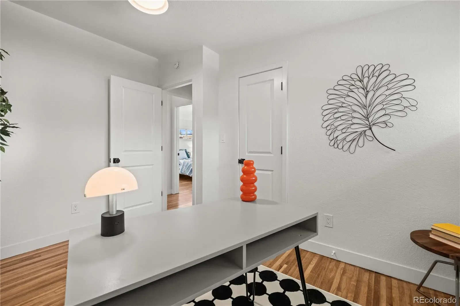 03272026032036 1600 24