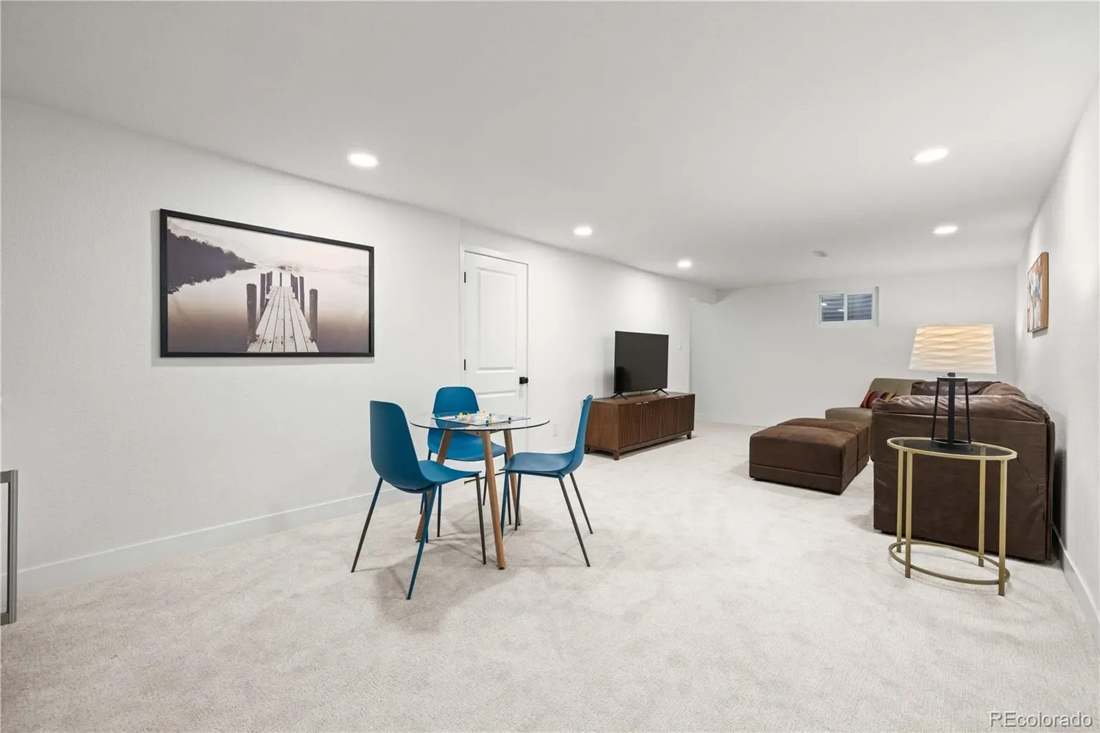 03272026032036 1600 27