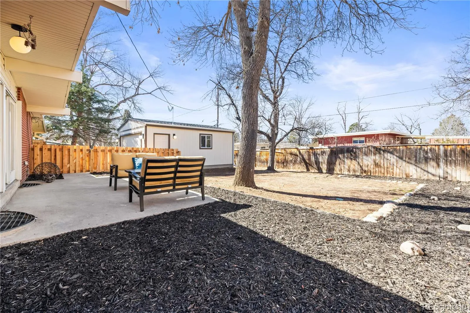 03272026032036 1600 33