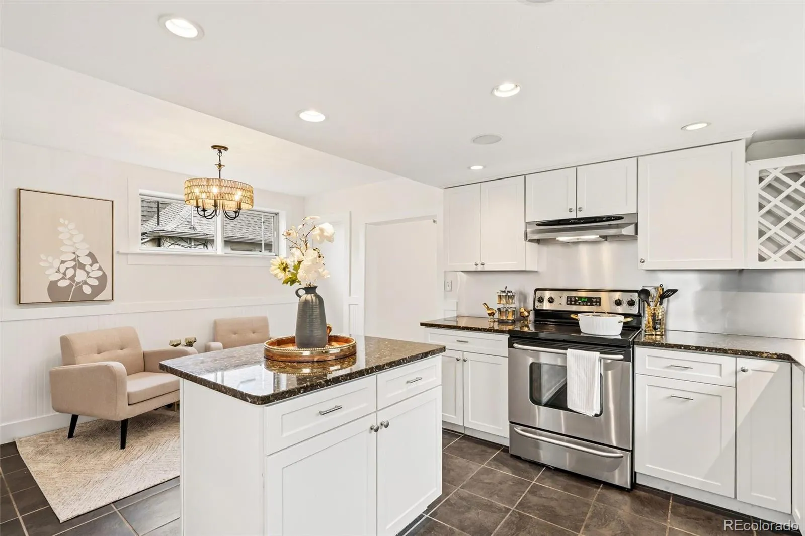 04172026213237 1600 16