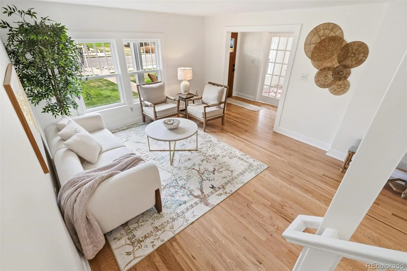 04172026213237 1600 24