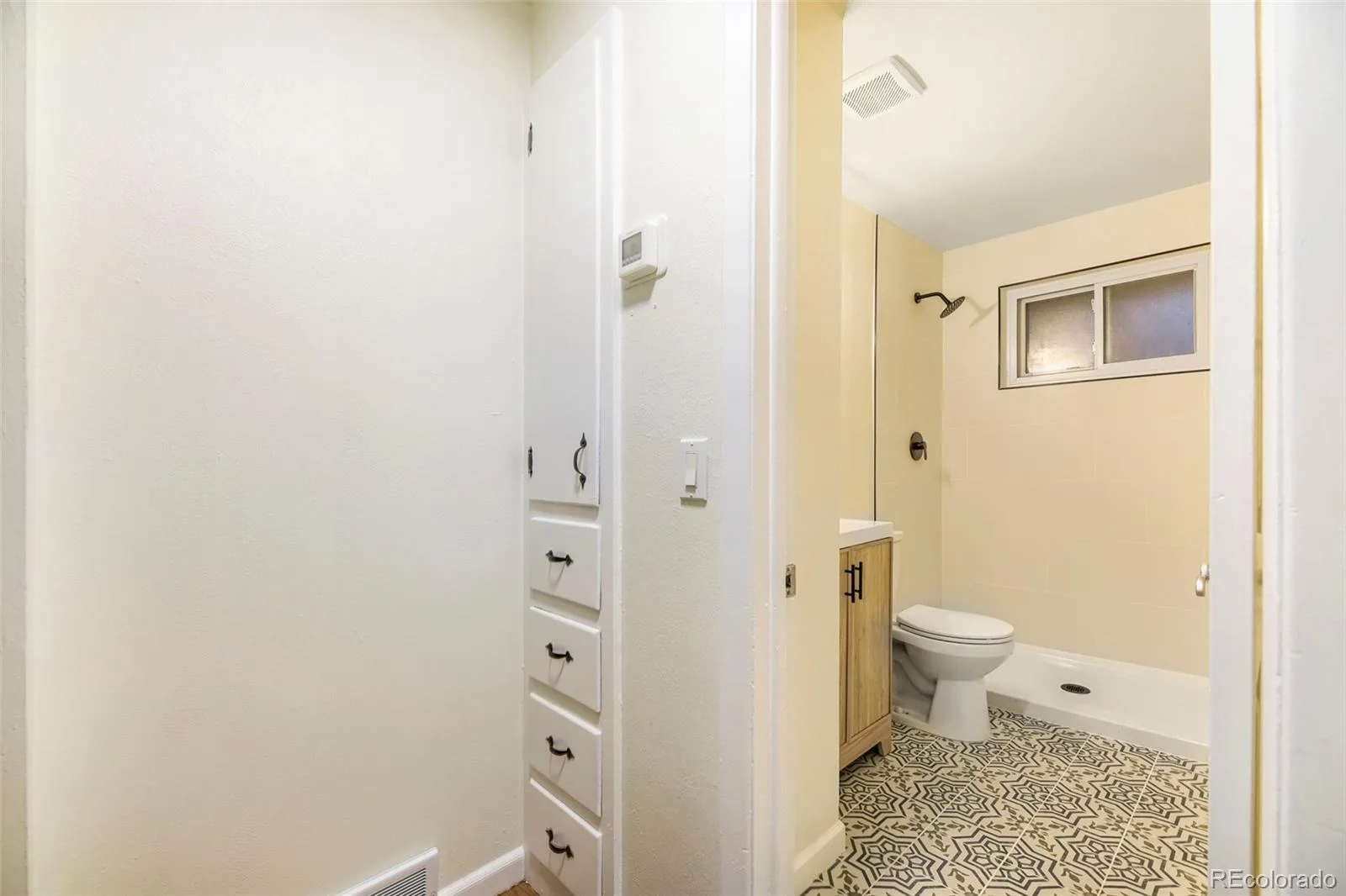 907 Newton Street Denver CO 80204 | MLS #REC5018732 08212026005209 1600 17