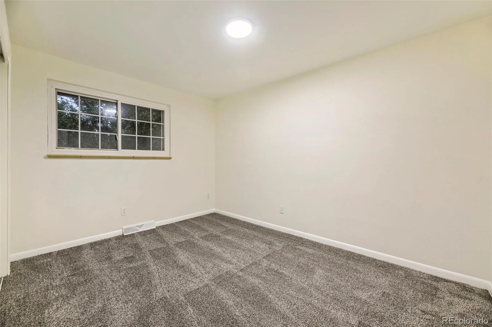 907 Newton Street Denver CO 80204 | MLS #REC5018732 08212026005209 1600 22