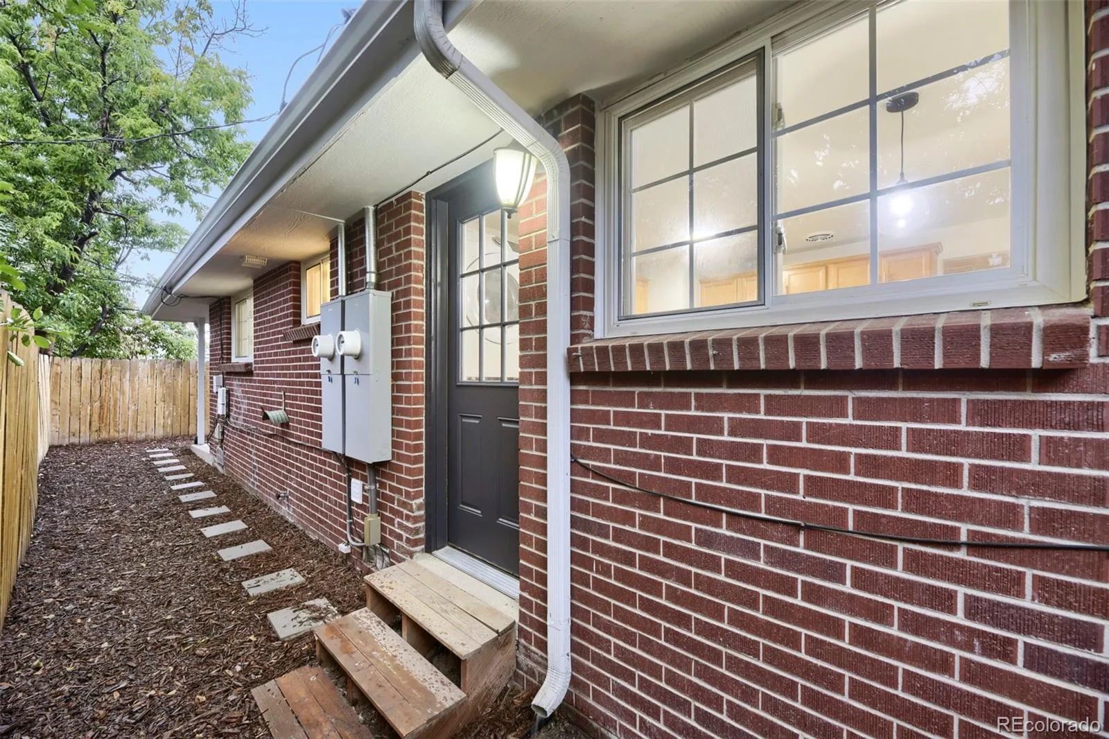 907 Newton Street Denver CO 80204 | MLS #REC5018732 08212026005209 1600 25