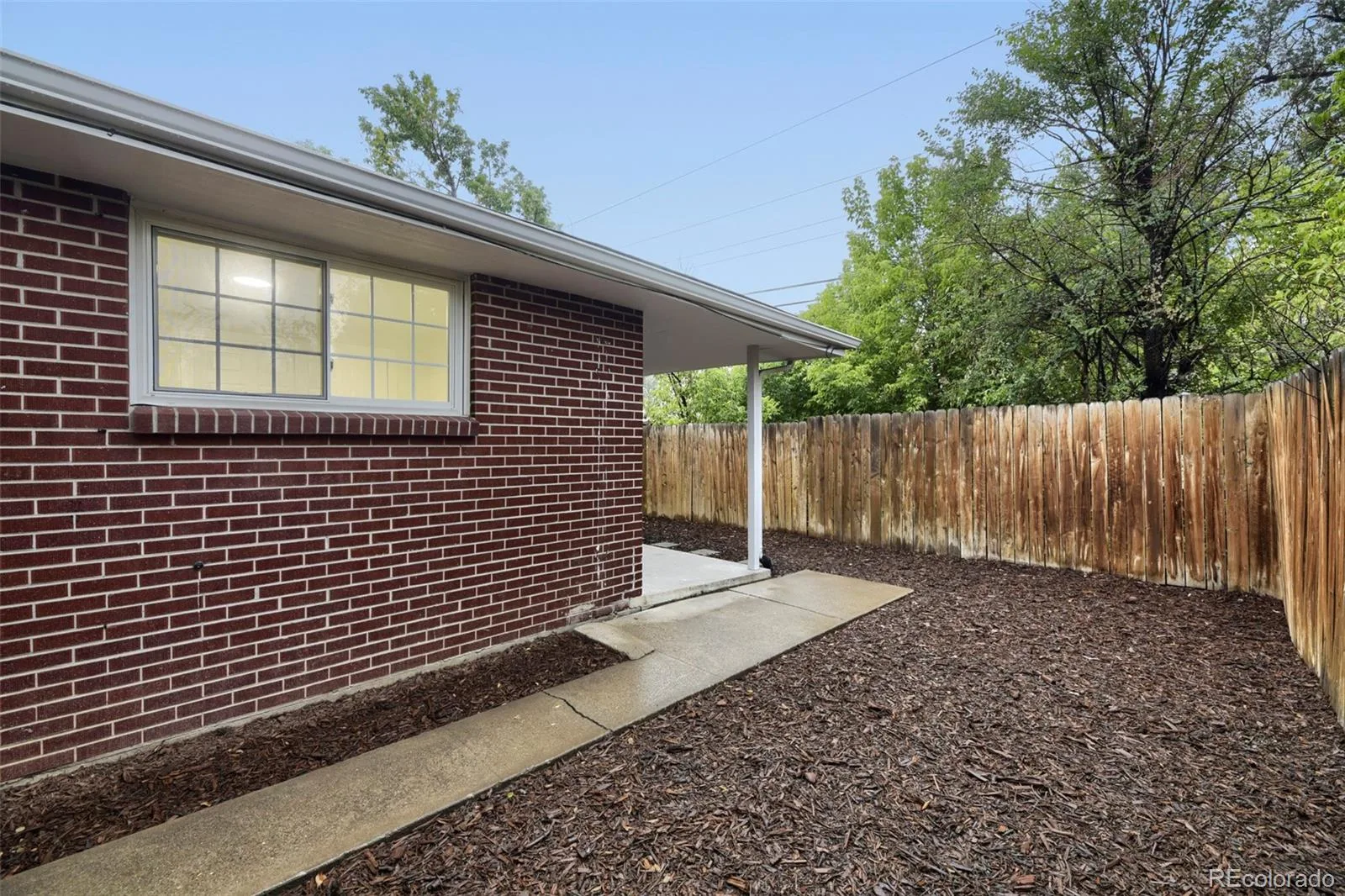 907 Newton Street Denver CO 80204 | MLS #REC5018732 08212026005209 1600 28