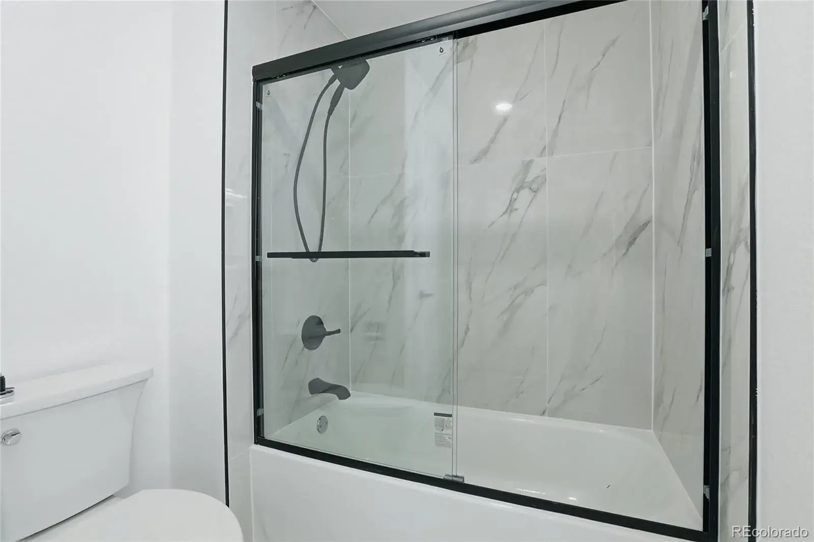 12102025201754 1600 28