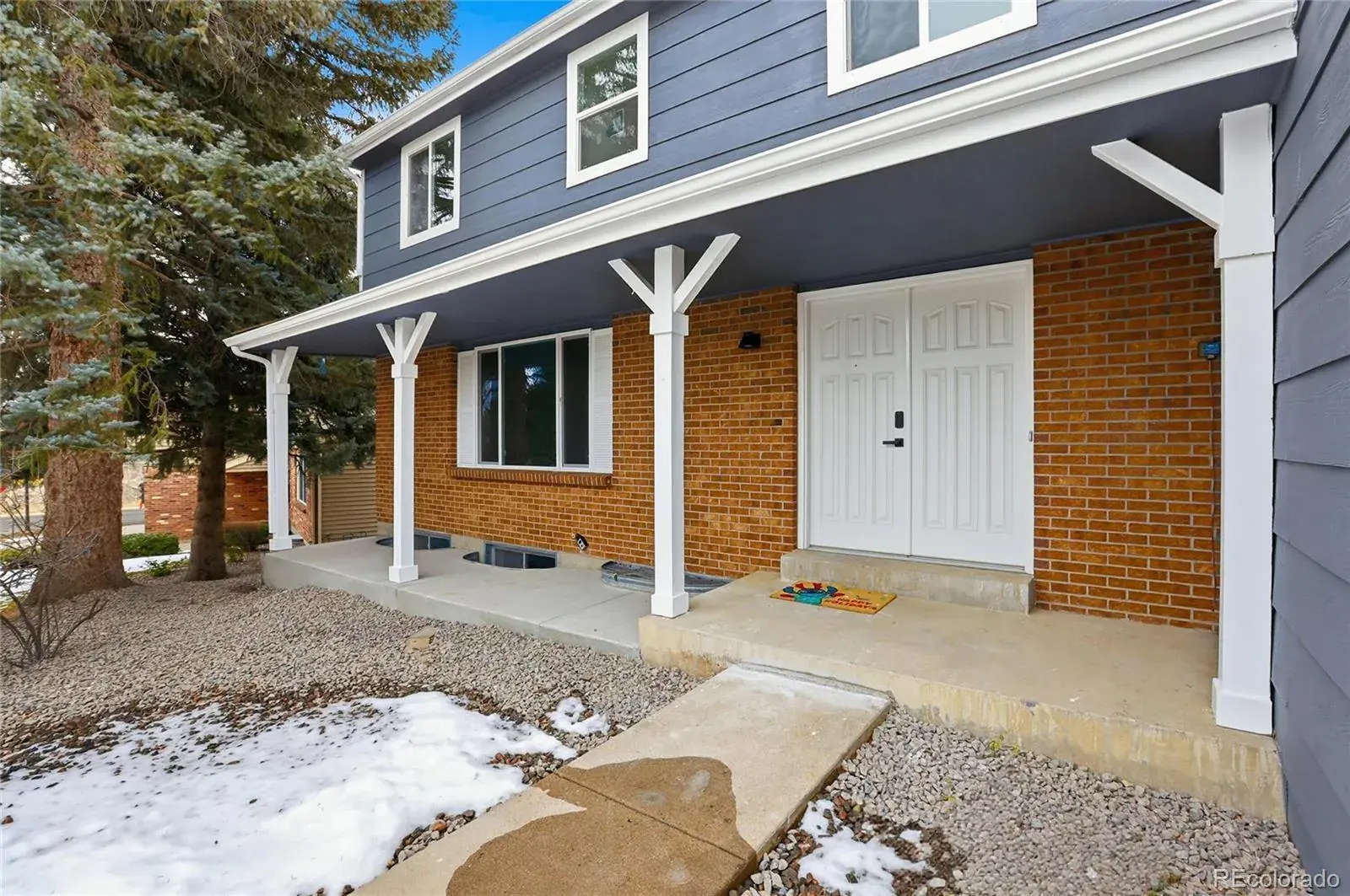 12102025201754 1600 3