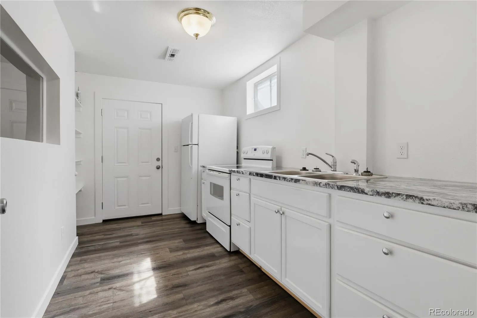2479 Tulip Street Longmont CO 80501 MLS #REC5020225 05132026224219 1600 22