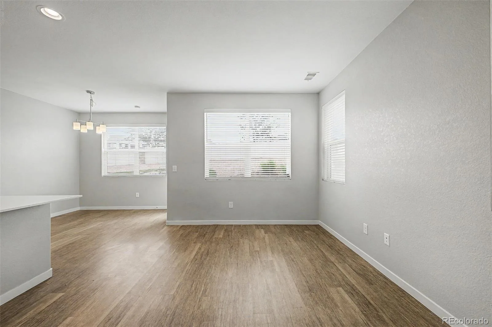 9729 Albion Lane Denver CO 80229 | MLS #REC5022522 06302026073730 1600 4