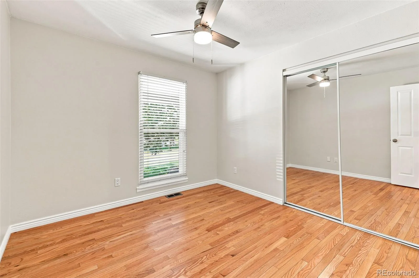 15839 E Arkansas Drive Aurora CO 80017 | MLS #REC5022748 08192026225411 1600 25
