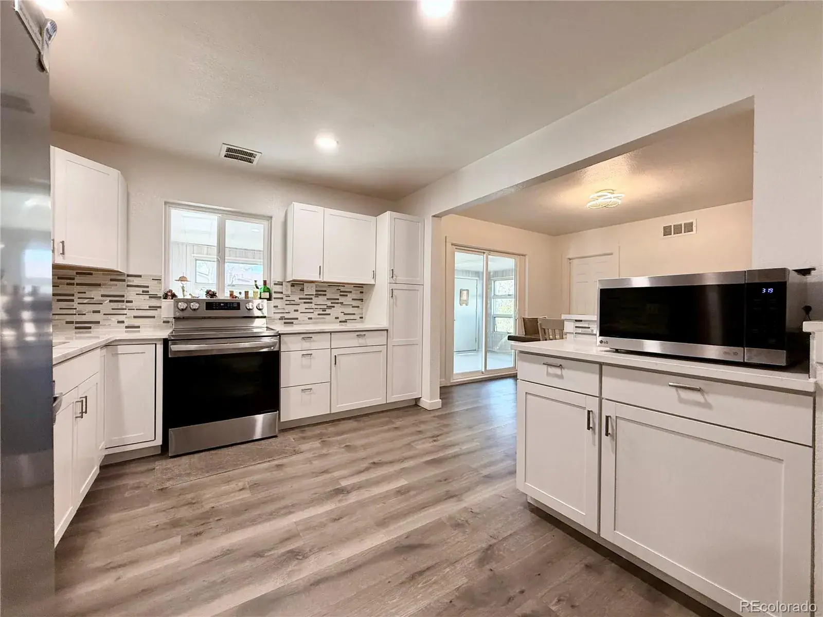 1001 Troy Street Aurora CO 80011 | MLS #REC5023227 11112025220416 1600 8