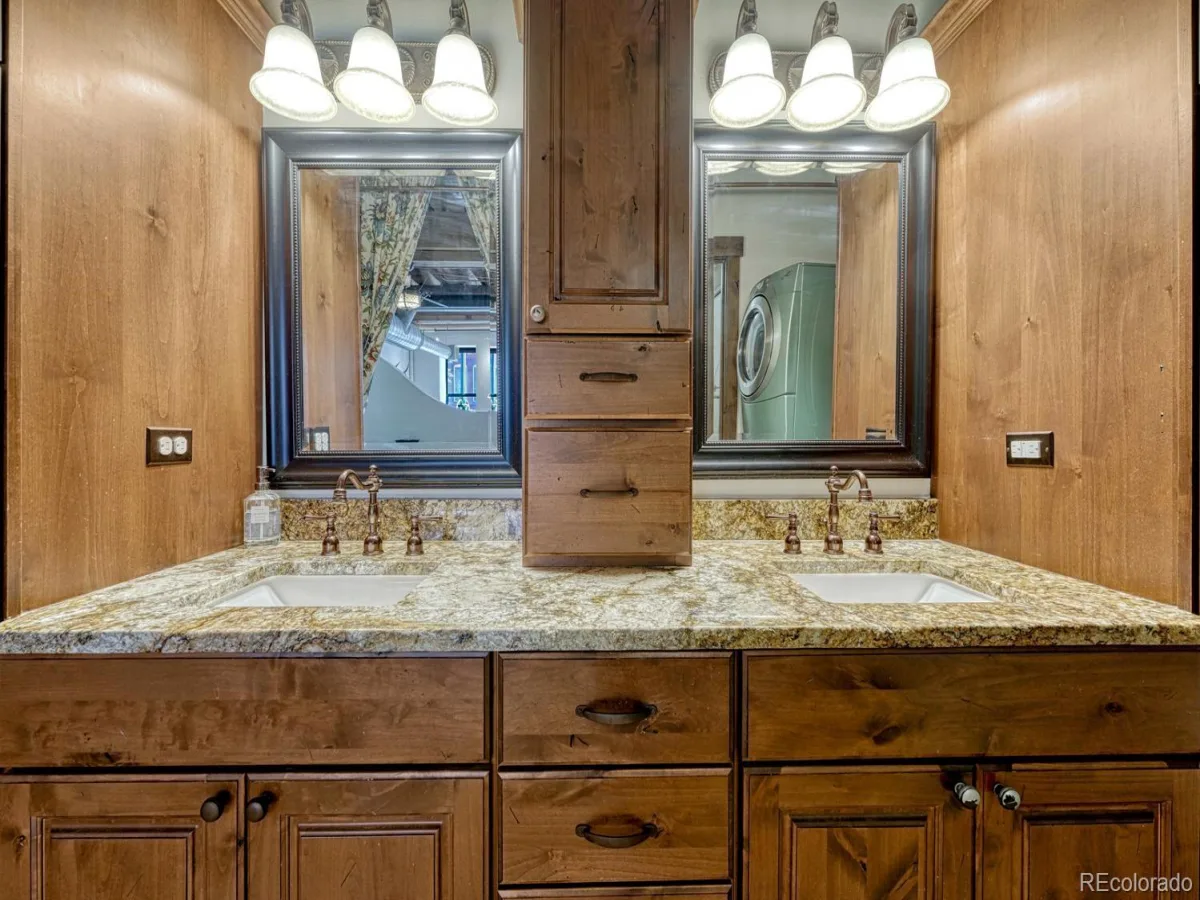 1720 Wynkoop Street #209 Denver CO 80202 | MLS #REC5023563 08182026214200 1200 27