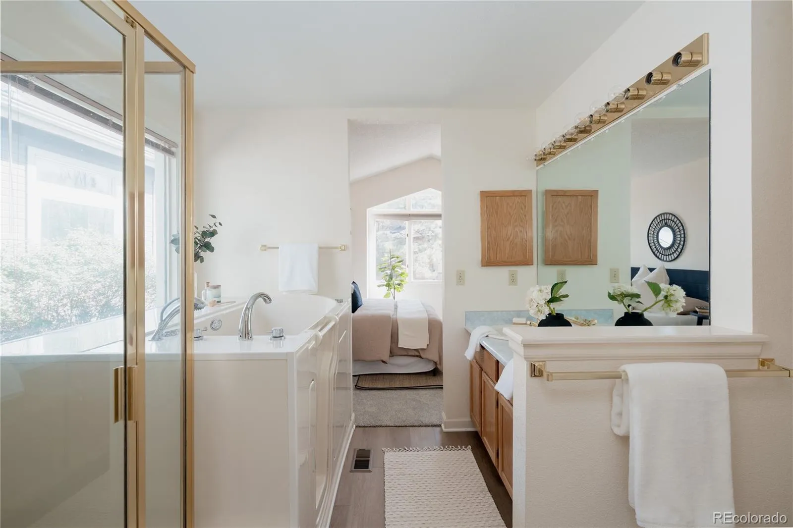 04072026205708 1600 22