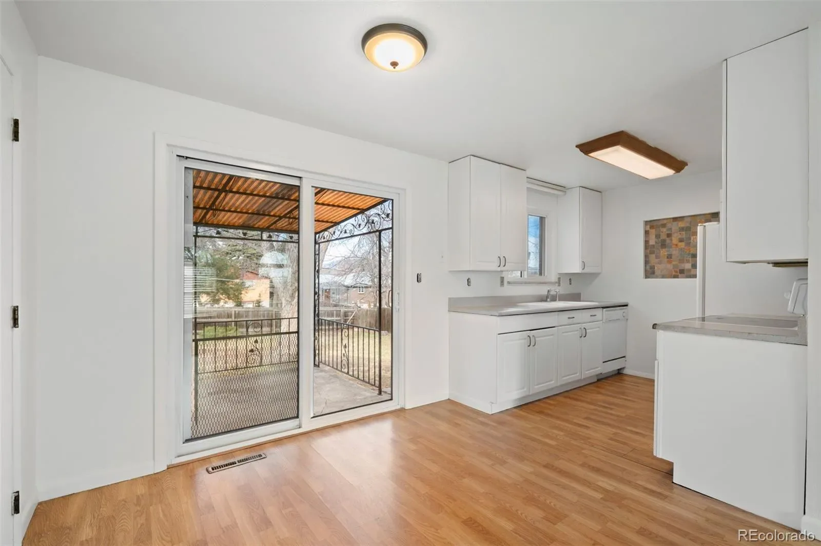 03262026155713 1600 11