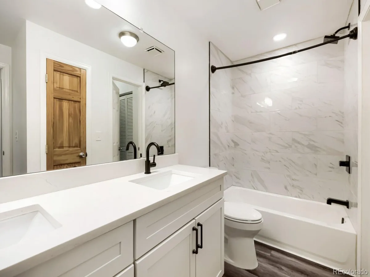 5565 W 76th Avenue #1213 Arvada CO 80003 | MLS #REC5025281 07152026075350 1200 13