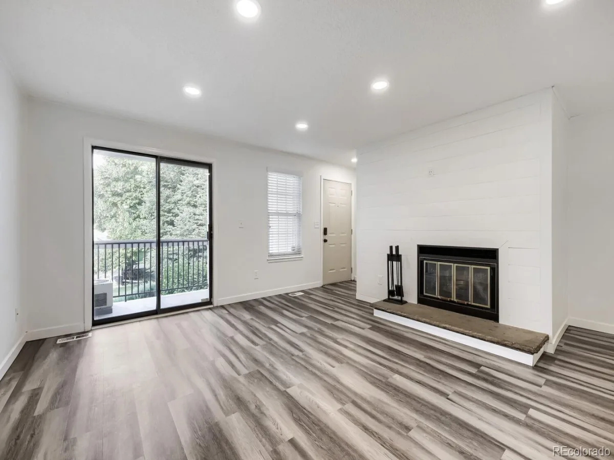 5565 W 76th Avenue #1213 Arvada CO 80003 | MLS #REC5025281 07152026075350 1200 2