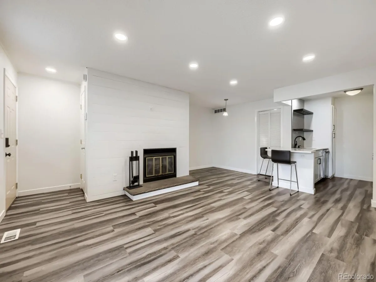 5565 W 76th Avenue #1213 Arvada CO 80003 | MLS #REC5025281 07152026075350 1200 3